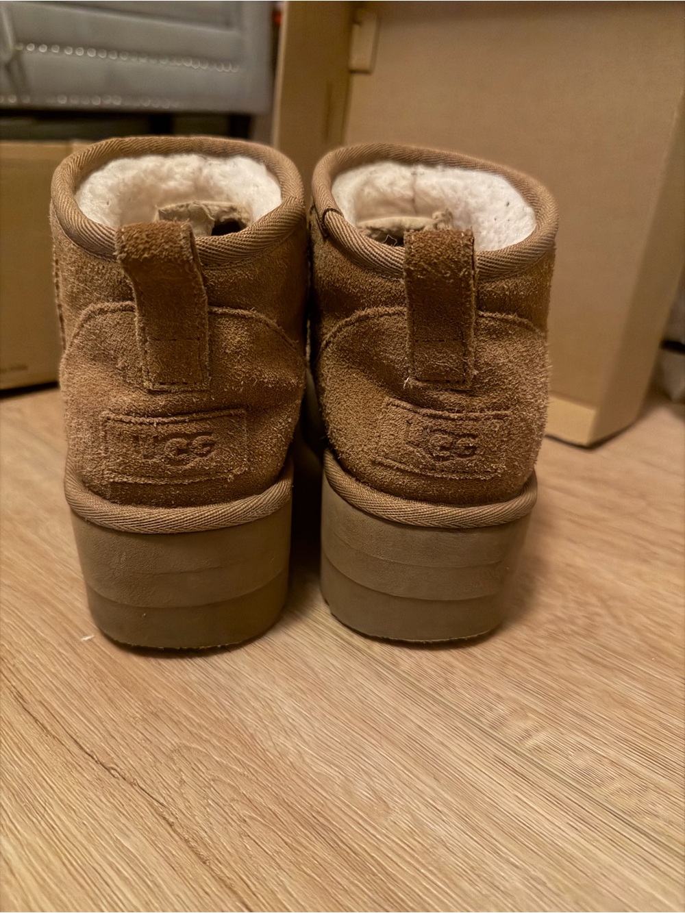 Men's Shoes Subcategory Classification - Picture 4 of 5